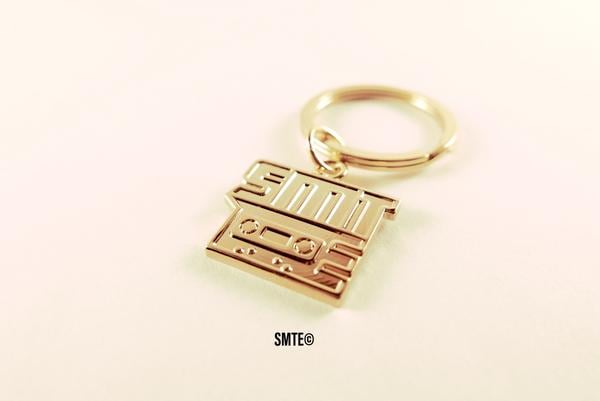 Image of SMTE KEYCHAIN - Gold