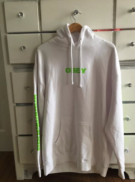 Image of Obey Hoodie XL (Green) W/ Sleeve Text