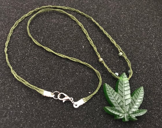 Image of Leaf of Life Resin Pendy Necklace with Clasp