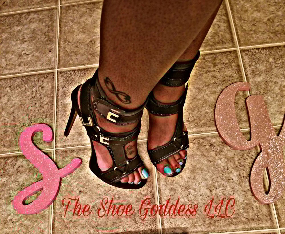 "Shoelicious" Strappy Wine and Olive Color Heels