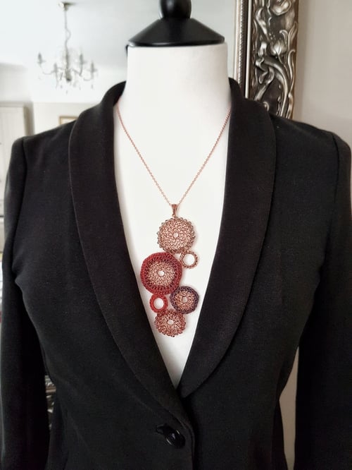 Image of CIRCLES NECKLACE