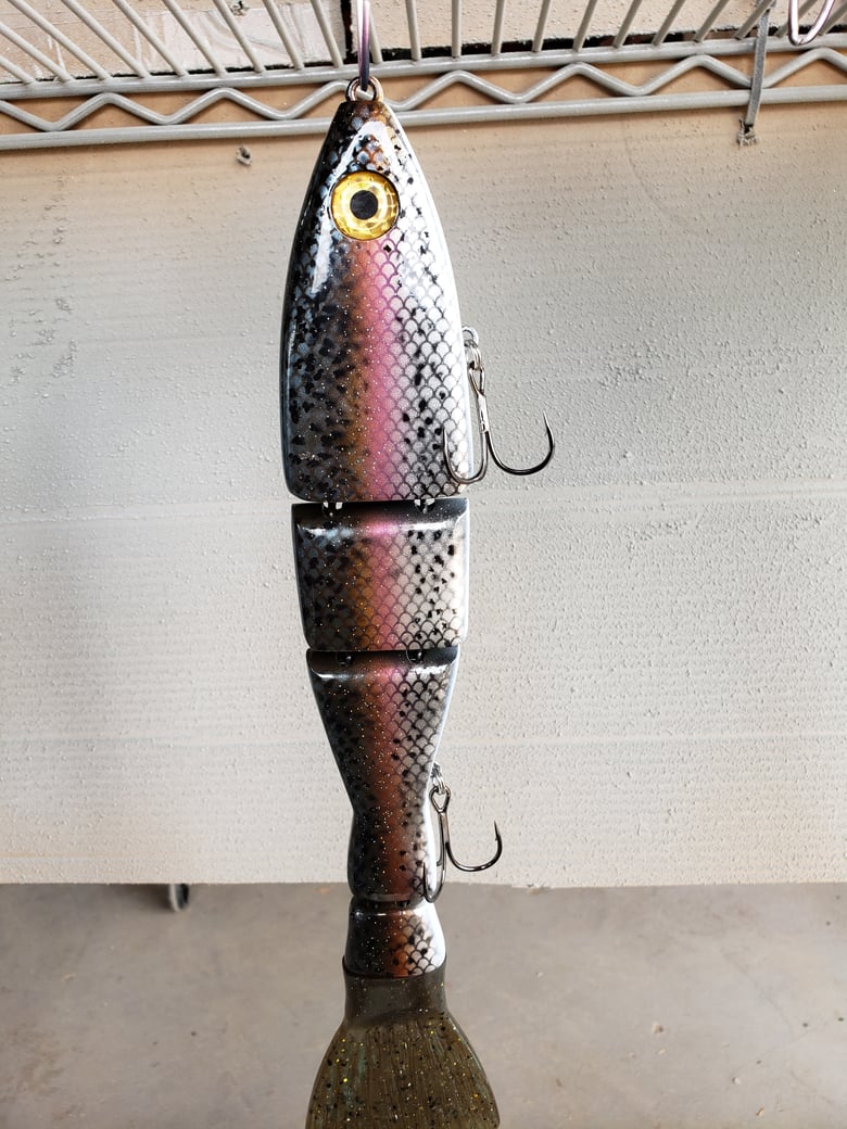Image of 14 inch FLOATING CUT TAIL dark scale trout