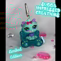 Image 1 of Kitty LPS Clip