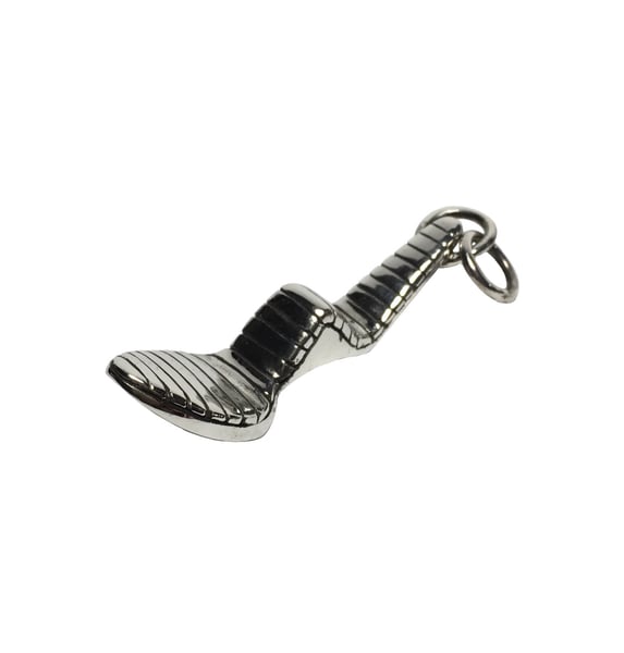 Image of King And Queen Seat Pendant