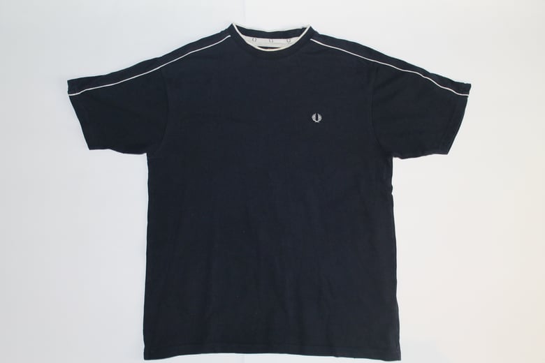 Image of Fred Perry T-shirt
