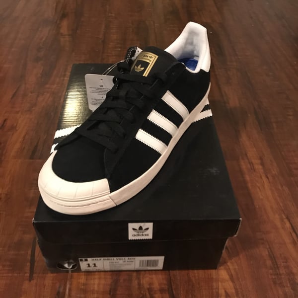 Image of ADIDAS - Half Shell Vulc ADV Size 11
