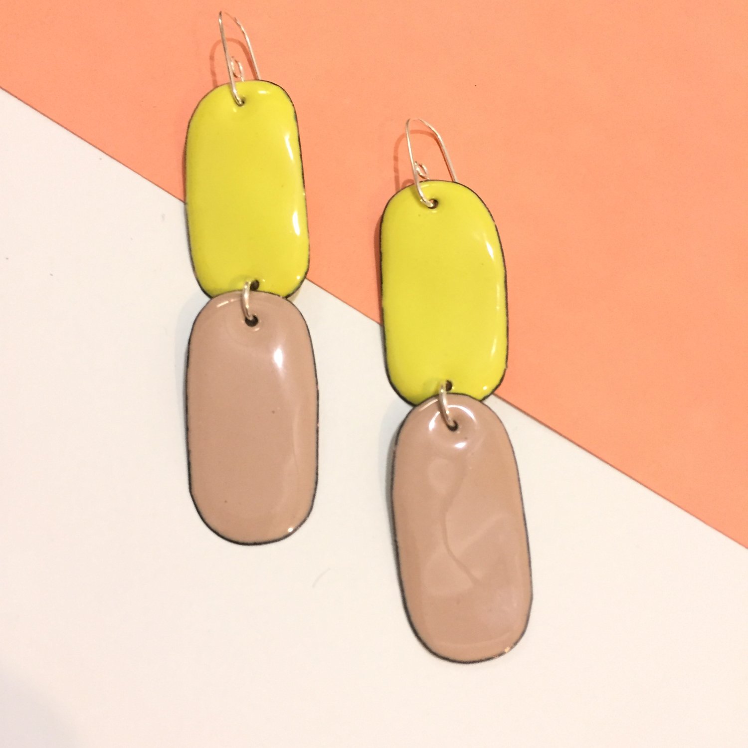 Image of Enamel double drops - Lemon lime & Nut brown