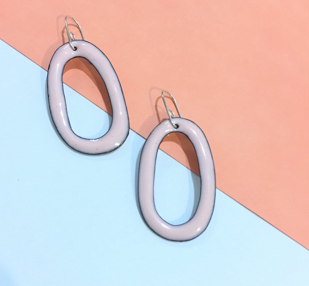 Image of Enamel hoop - Blush pink