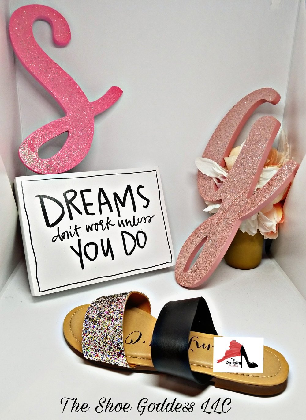 "Nola" Black glitter slides 