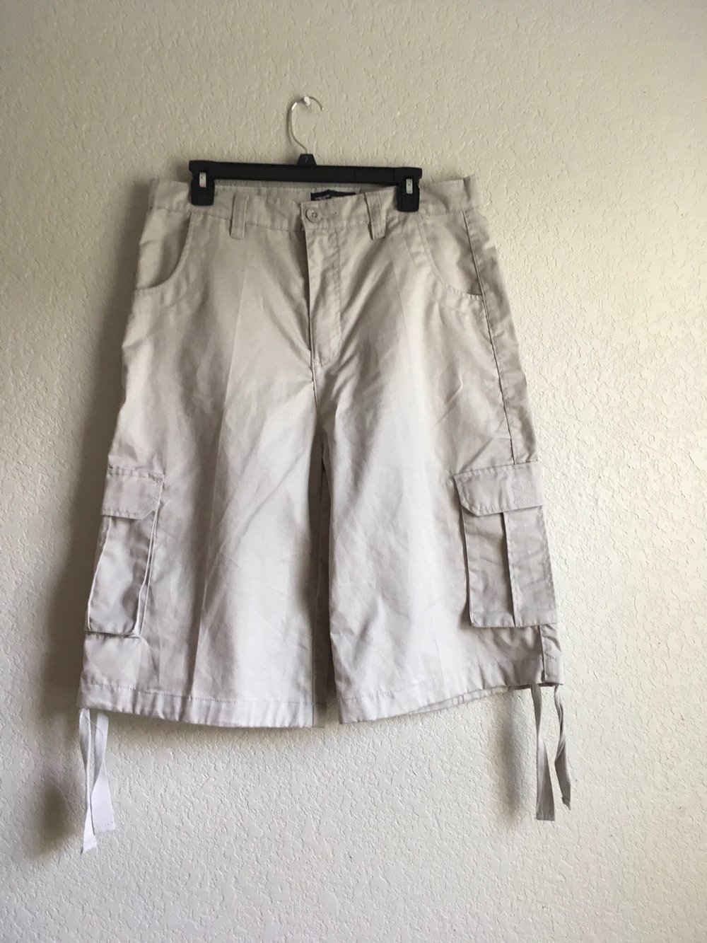 Image of Men’s Khaki cargo shorts