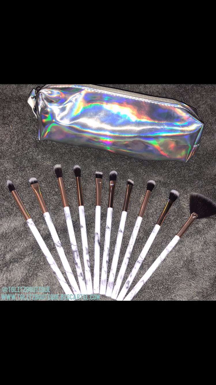 Image of TGLITZBOUTIQUE 10 piece makeup brush set! ✨