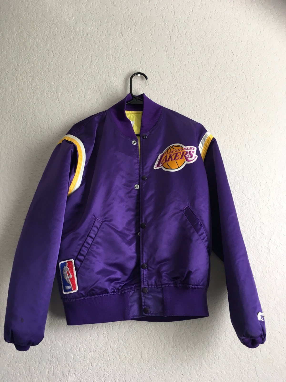 Vintage Lakers Jacket Corde Thrift Store