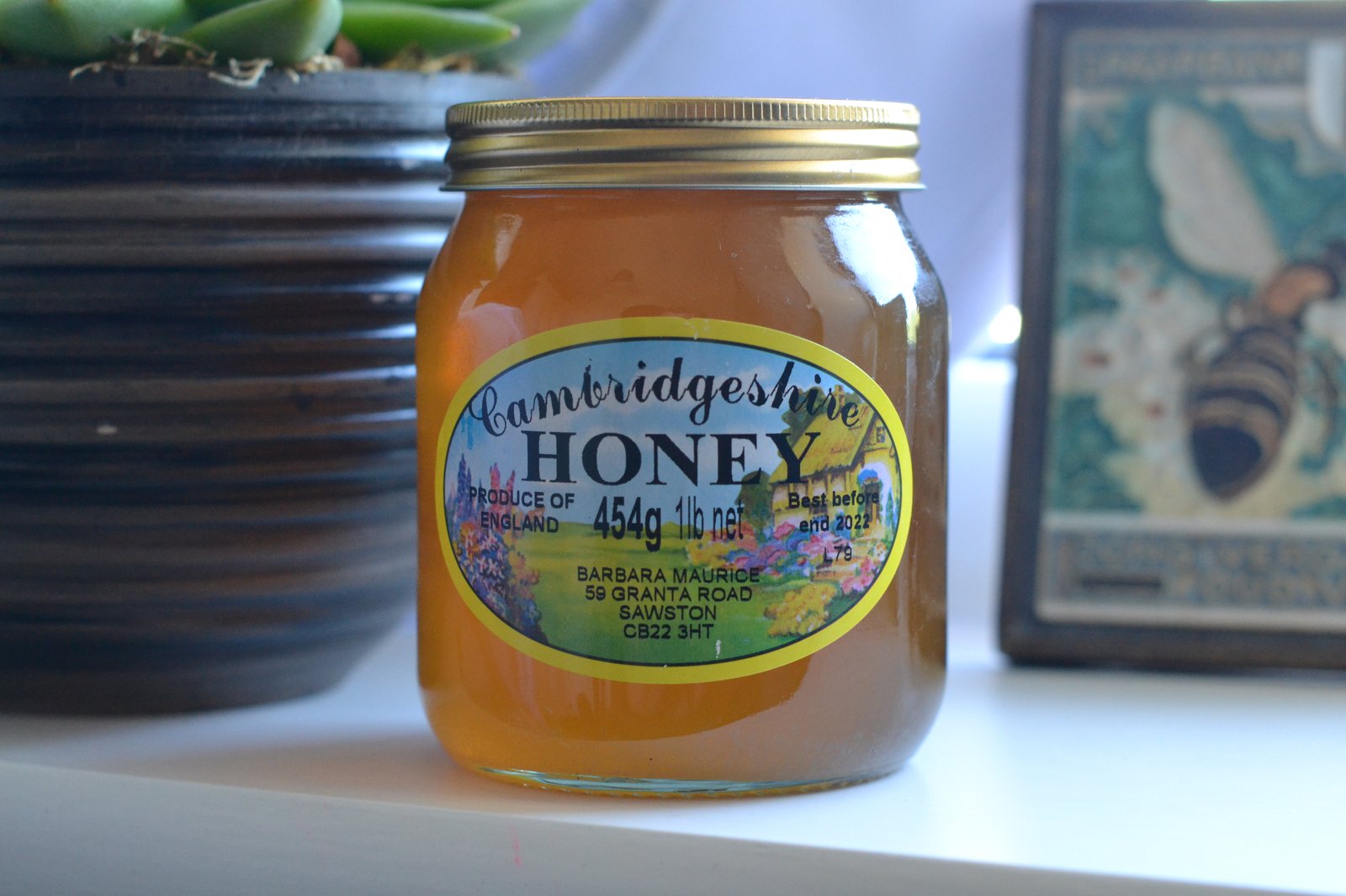 Delicious Cambridgeshire Runny Honey Local Friends Batch / Jolie Bee