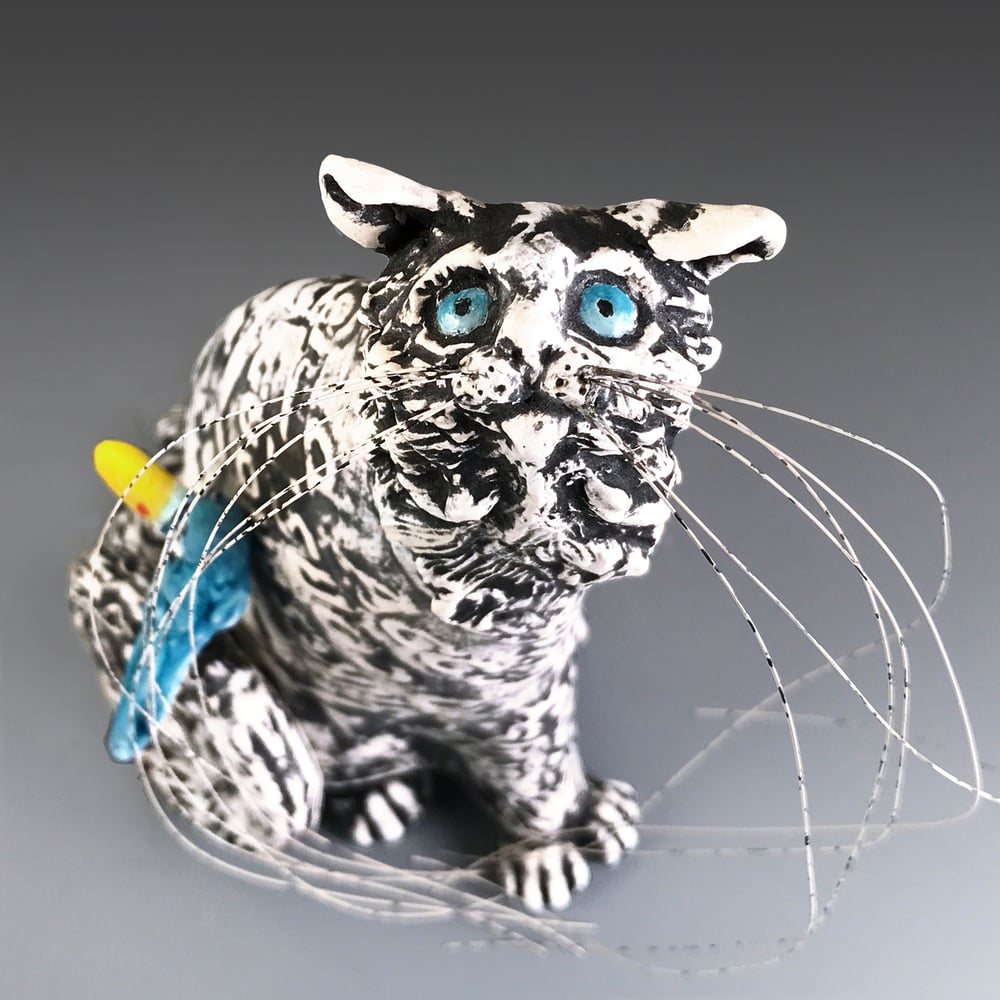 Image of Ceramic Cat and Bird Sculpture - Pick Me Mimmie