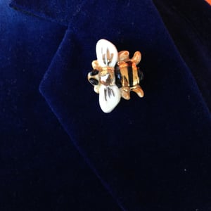 Image of Bee Brooch