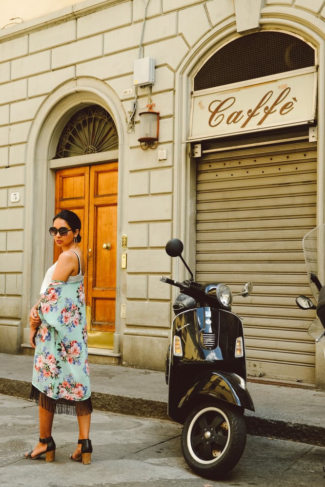 Image of SAKURA - Flower Fringe Kimono