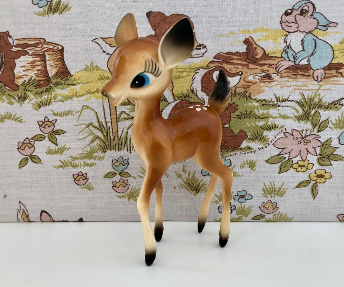 VINTAGE PLASTIC DEER I Heart Vintage