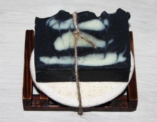 Image of Gift set: Activated charcoal & clays soap bar, round buffing loofah and a wooden soap rack