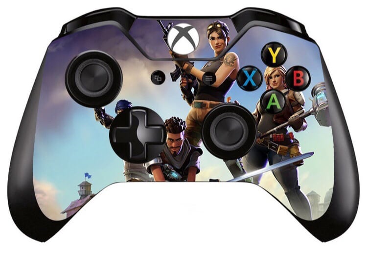 Image of Fortnite controller graphics for Xbox and PlayStation.