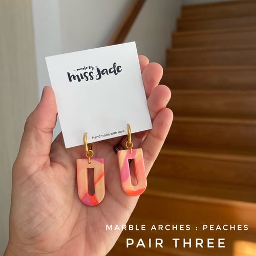 Image of Marble Arches : Peaches