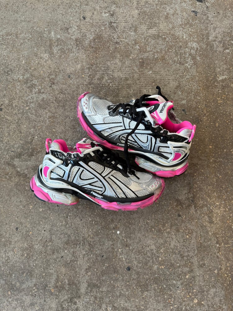 Image of Balenciaga Pink Gradient Runners