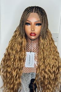 Image 1 of WAVY BLONDE BRAIDS (Loose Waves)