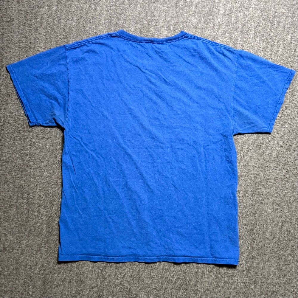 Image of 2000s Jesus Superhero Graphic Tee (L)