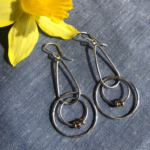 Image of Seed Sway Earrings