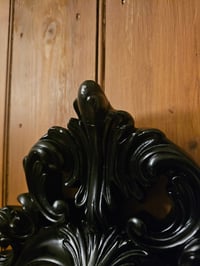 Image 3 of Antique ornate frame with a real preserved walnut orbwiever spider web 