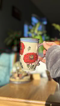 Image 3 of Poppy mug 01