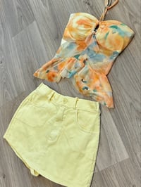 Image 2 of Bandeau print frill top - 4 colours 