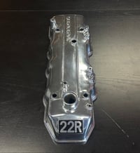 Image 5 of 20R/22R Polished Valve Cover 