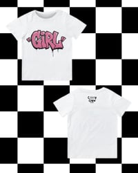 T-SHIRT: Graffiti Girl