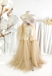 Image 1 of Georgina photoshoot set size S-M - champagne