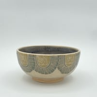 Image 4 of low, overlapping flower bowl