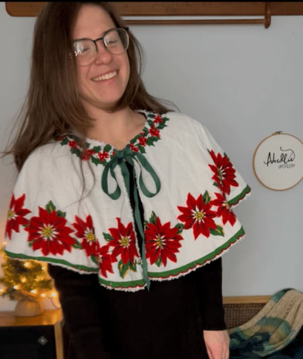Fuzzy Lined Poinsettia Poncho, OSFA