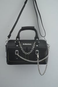 Image 4 of Shackle Multi Chain