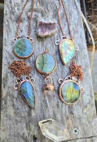 Image 4 of Electroformed labradorite and moonstone 10necklace