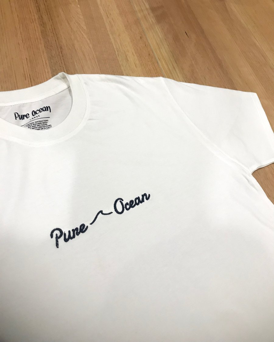 Image of Simple Slide tee