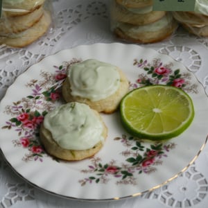 Image of Frosted Lime Wafers - TWO DOZEN 