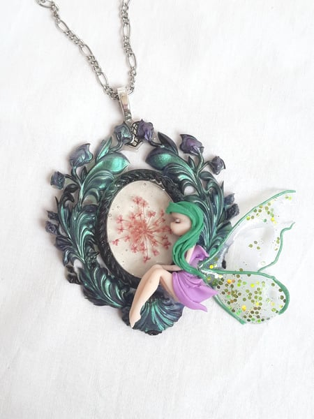 Image of Flower fairy necklace
