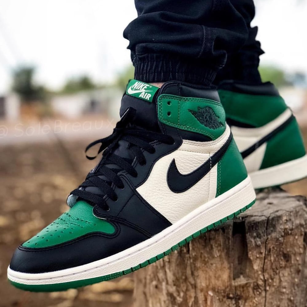 Image of Nike Air Jordan Retro 1 Pine Green 2018 PREORDER