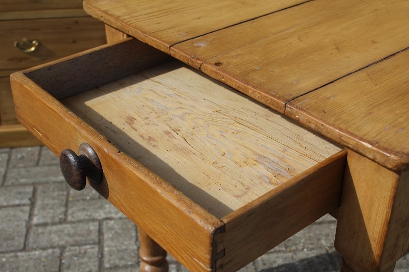 Image of VICTORIAN FARMHOUSE KITCHEN TABLE WITH TWO DRAWERS