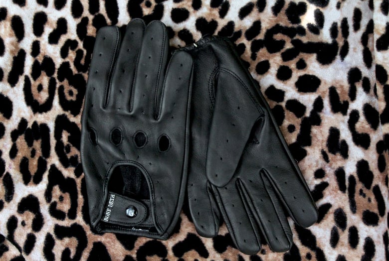 Image of Murder Gloves