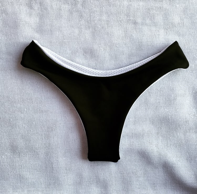 Image of LUX BOTTOMS : SOLID BLACK X WHITE MESH