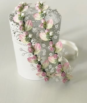 Image of SILVER DETAILS FAIRY DUST