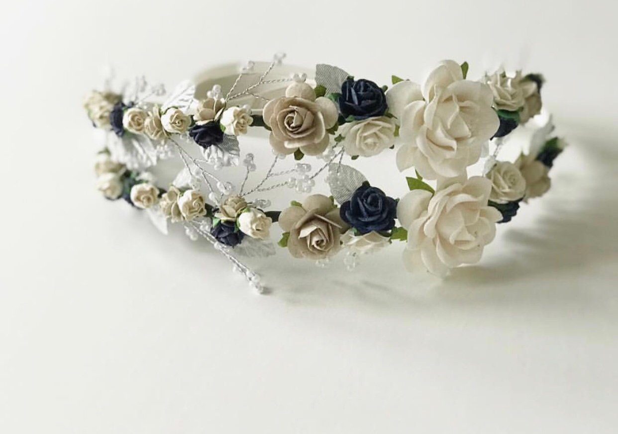 Image of SILVER DETAILS HIGH GARDEN