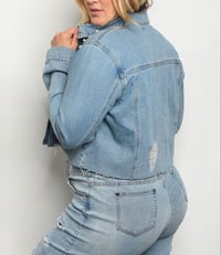 Image 2 of “Pearl” Curvy Cropped Jean Jacket