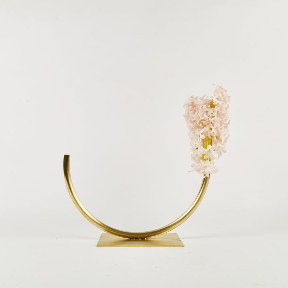Image of Vase 631 - Glass Half Full Vase