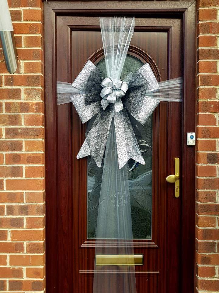 Image of Door bows